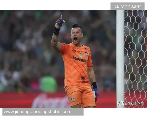 昔日英俊足球明星如今发福对比图揭示岁月无情与运动员的挑战