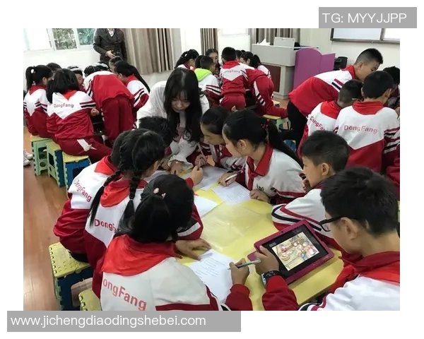 老头逆袭化妆成足球明星的奇幻人生与梦想追逐